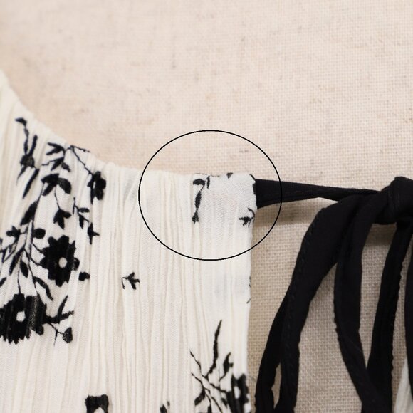 ENGLISH FACTORY Flower Printed Puff Sleeve Tie Front Top Blouse Size S - Picture 7 of 9